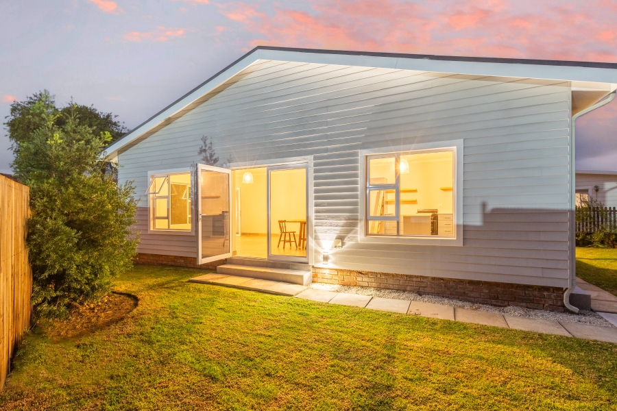 2 Bedroom Property for Sale in Keurboomstrand Western Cape